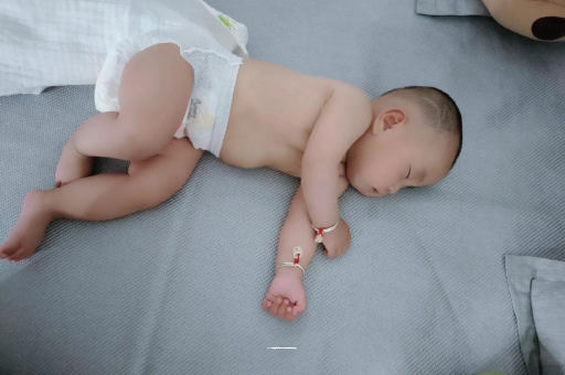 许昌宝宝口水多怎么回事